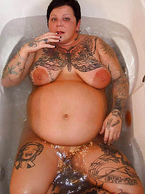 curvy mature tattoos sex pics