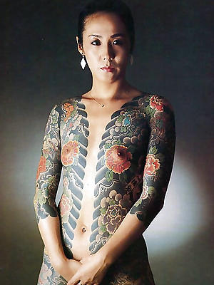 free pics of mature column far tattoos