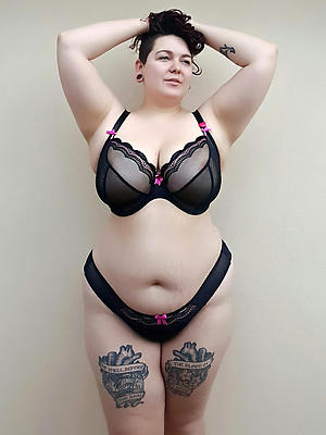 magnificent mature tattooed women nude pictures