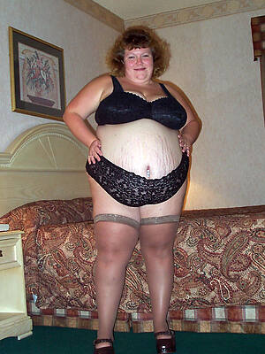 free mature stocking porn pics