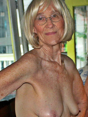 hot sexy 60 plus mature pic