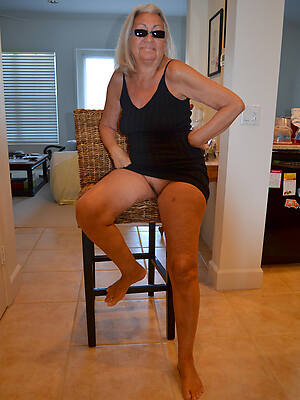 beautiful slut matures