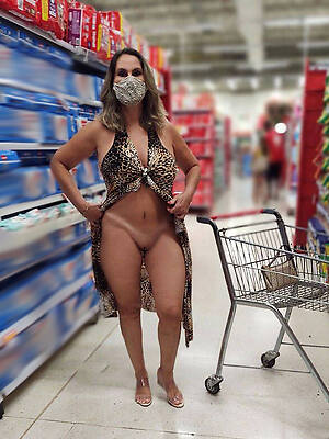 corrupt mature housewives pictures