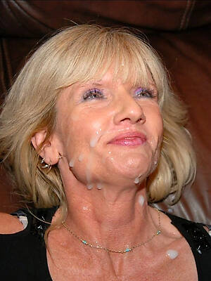 mature facial porn photo