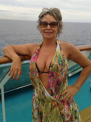 older mature women shagging