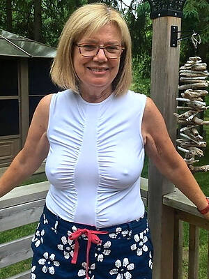 glum dressed matures amateur porn pics