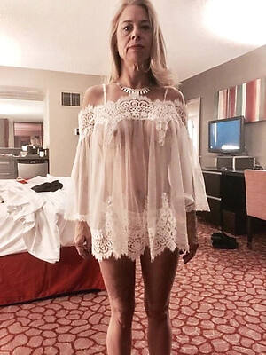 elegant mature porn 60