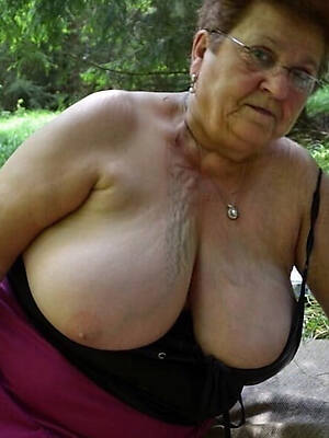 nasty mature grandma porn picture
