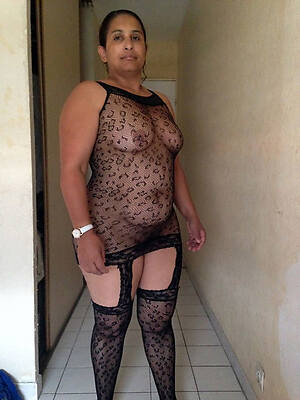 sexy mature latinas porno pictures