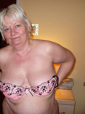 mature bra porn