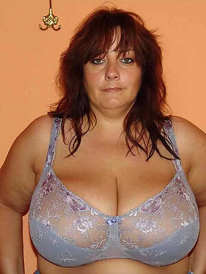 naughty mature bra porn