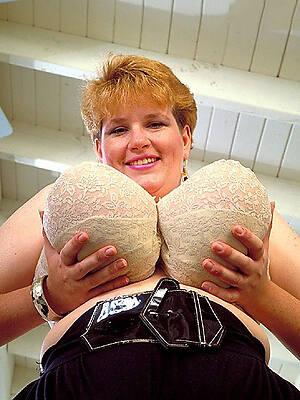 big bra mature sex pics