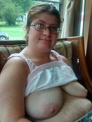 easy porn pics of sexy in the altogether mature with glasses