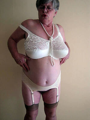 beautiful grown up in bras adult home pics