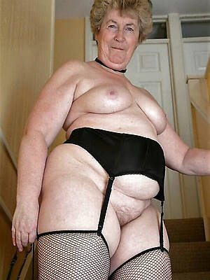 naked pics of old blue ladys