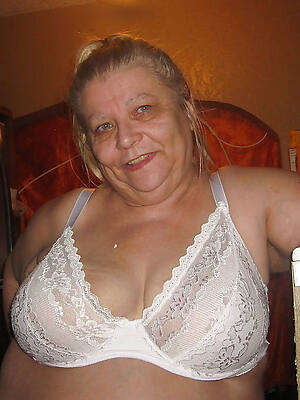 hot mature tits in bras espy thru