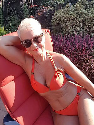 mature extreme bikini adult home pics