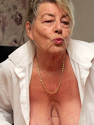 hot over 60 mature porn pics