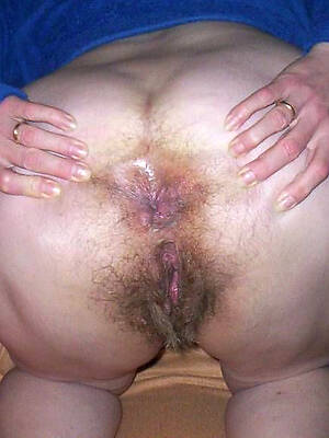 naked hairy mature asses pics