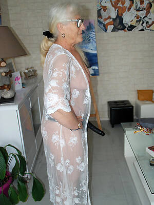 spectacular old full-grown lady pictures