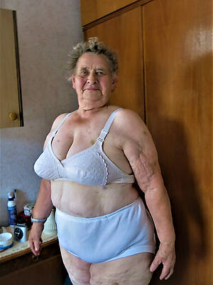 inferior mature gentlemen over 60 coitus pics