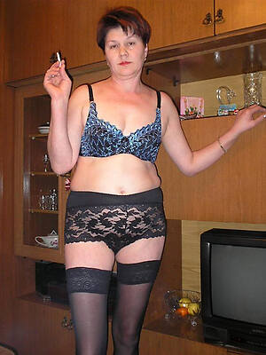 hot mature in stocking porno pictures