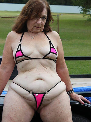 mature cameltoe pussy