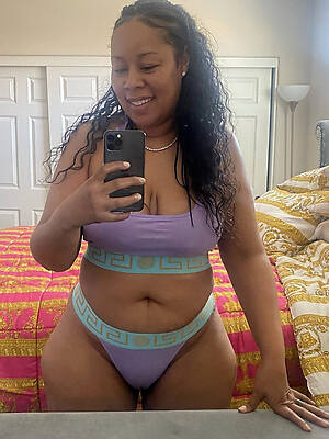 hot mature ebony mamas naked pics