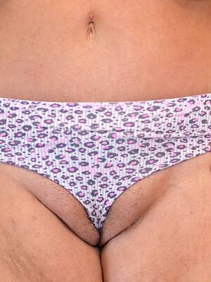 sexy mature cameltoes adult home pics