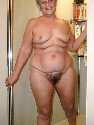sexy mature women over 60 look at thru
