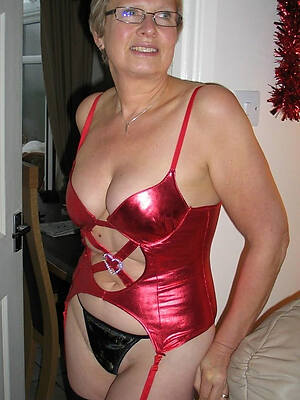 sexy matures upon latex xxx sex pics
