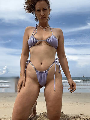 porn pics be incumbent on sexy mature to bikini