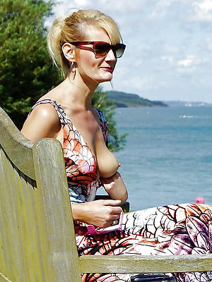 hotties classic mature sex pics