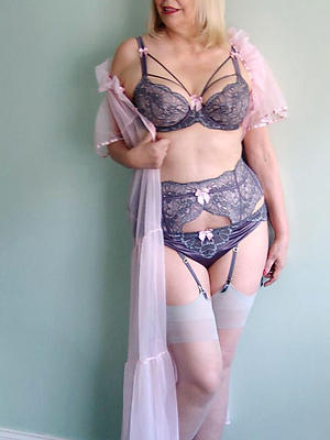 slutty mature down in the mouth nudes
