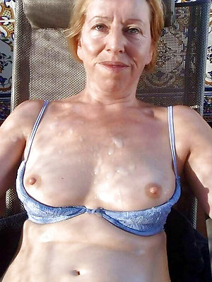 curious mature cumshot porn gallery