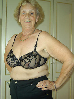 mature older stark naked women love porn