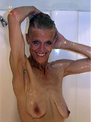 crazy milf shower porn photos