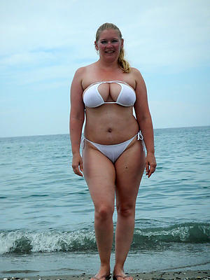 mature bikini moms undress