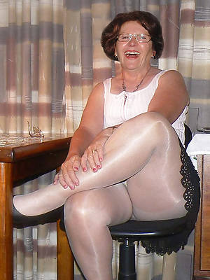 xxx mature pantyhose sex gallery