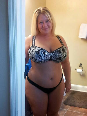 thick mature porn verandah