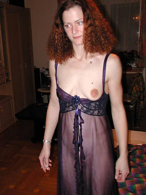 free amature mature floppy tits nude pics