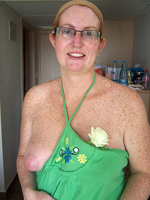 porn pics of matures more glasses
