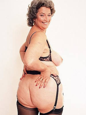 naked pics of classic mature nudes