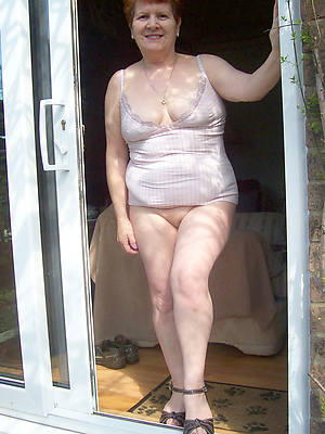 pulchritudinous hot sexy mature grandma pics
