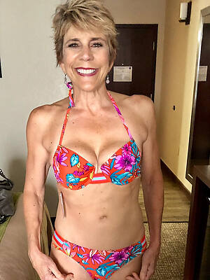mature amateur bikini see porn pics