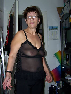 women sexy dresses see porn pics