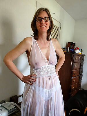 naked pics of unmixed mature mom porn